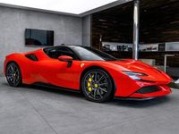 Gebraucht Ferrari SF90 2022 Rot Cabrio