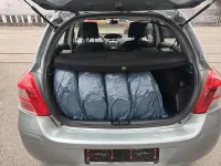 Gebraucht Toyota Yaris Cool 69 PS (50 kW) 2011 Medium silver metallic Kleinwagen