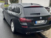 Gebraucht BMW 520 Sport Line 184 PS (135 kW) 2014 Schwarz Kombi