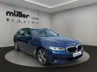 Gebraucht BMW 530 Efficient Dynamics 286 PS (210 kW) 2023 Phytonicblau (metallic) Kombi