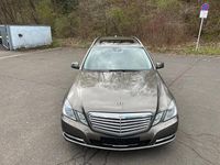 Gebraucht Mercedes E300 231 PS (169 kW) 2012 Grau Kombi