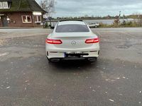 Gebraucht Mercedes 220 204 PS (150 kW) 2017 Weiß Coupé