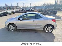 Gebraucht Peugeot 207 CC Platinum 111 PS (81 kW) 2011 Silber Cabrio