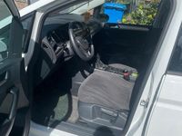 Gebraucht VW Touran 110 PS (80 kW) 2015 Weiß Van / Kleinbus