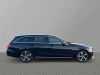 Gebraucht Mercedes E220 194 PS (142 kW) 2019 Obsidianschwarz Kombi
