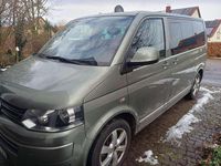 Second-hand VW Multivan Highline 179 CP (131 kW) 2010 Verde Monovolum
