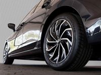 Gebraucht VW Golf VIII Style 150 PS (110 kW) 2022 Uranograu Limousine