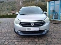 Gebraucht Dacia Lodgy Prestige 107 PS (78 kW) 2013 Silber Van / Kleinbus