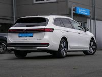 Gebraucht VW Passat Business 150 PS (110 kW) 2024 Weiß Kombi