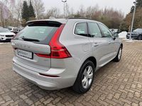 Gebraucht Volvo XC60 Core 197 PS (144 kW) 2024 Silber SUV