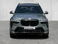 Gebraucht BMW X7 M Sport 360 PS (264 kW) 2023 Silber SUV