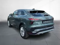 Neu Audi Q3 150 PS (110 kW) 2026 Salbeigrün metallic SUV
