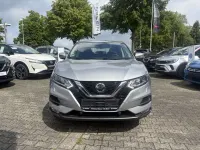 Gebraucht Nissan Qashqai Acenta 140 PS (102 kW) 2019 Silver (m) SUV