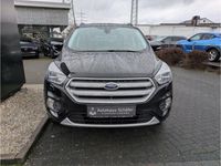Gebraucht Ford Kuga Titanium 175 PS (128 kW) 2019 Iridiumschwarz metallic SUV