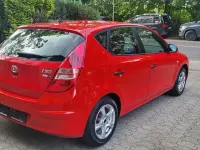 Gebraucht Hyundai i30 109 PS (80 kW) 2009 Rot Kleinwagen