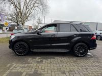 Gebraucht Mercedes ML350 258 PS (189 kW) 2012 Schwarz SUV