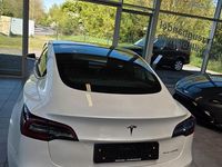 Käytetty Tesla Model 3 324 kW (441 HP) 2020 Valkoinen Sedan