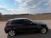 Gebraucht BMW 120 177 PS (130 kW) 2009 Schwarz Kleinwagen