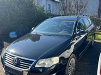 Gebraucht VW Passat 140 PS (102 kW) 2010 Schwarz Kombi