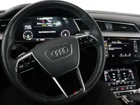 Second-hand Audi e-tron Sportback Sport 300 kW (408 CP) 2021 Albastru SUV