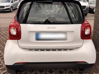 Gebraucht Smart ForTwo Coupé Passion 90 PS (66 kW) 2016 Weiß Coupé