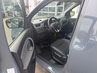 Second-hand Renault Express 102 CP (75 kW) 2022 Gri Monovolum