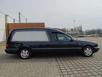 Gebraucht Mercedes E280 204 PS (150 kW) 1999 Blau