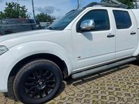 Gebraucht Nissan Navara 231 PS (169 kW) 2014 Weiß Pickup