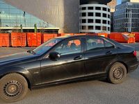 Gebraucht Mercedes C180 Elegance 156 PS (114 kW) 2012 Schwarz Limousine