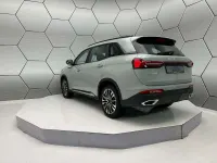 Neu DFSK Fengon 177 PS (130 kW) 2025 Grau SUV