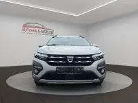 Gebraucht Dacia Jogger Extreme 110 PS (80 kW) 2022 Grau Van / Kleinbus
