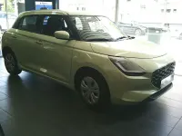 Neu Suzuki Swift Club 83 PS (61 kW) 2026 Gelb Kleinwagen