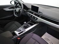 Gebraucht Audi A4 Basis 190 PS (139 kW) 2018 Schwarz Kombi