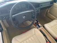 gebraucht Mercedes 190 2.3 *2.HAND+UNFALLFREI+LEDER*