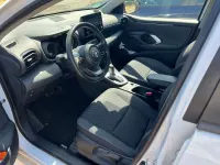 Gebraucht Toyota Yaris Club 116 PS (85 kW) 2020 Weiß Limousine