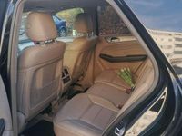 Gebraucht Mercedes ML250 204 PS (150 kW) 2012 Schwarz SUV