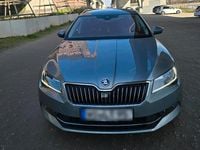 Gebraucht Skoda Superb Style 190 PS (139 kW) 2017 Grau Kombi