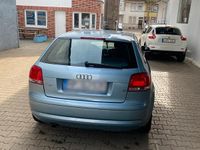 Gebraucht Audi A3 102 PS (75 kW) 2006 Blau Kleinwagen