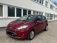 Gebraucht Ford Fiesta 97 PS (71 kW) 2009 Rot Kleinwagen