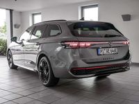 Gebraucht VW Passat R-line 272 PS (200 kW) 2024 Diabasgrau metallic Kombi