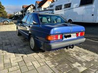Gebraucht Mercedes 190 Avantgarde 136 PS (100 kW) 1992 Blau Limousine