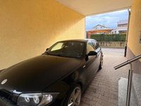 Gebraucht BMW 120 Basis 150 PS (110 kW) 2006 Schwarz Kleinwagen