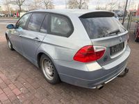 Gebraucht BMW 320 150 PS (110 kW) 2006 Arktis Kombi
