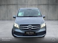 Gebraucht Mercedes V220 Avantgarde 163 PS (119 kW) 2020 Grau Van / Kleinbus