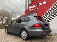 Gebraucht VW Golf VI Comfortline 105 PS (77 kW) 2010 Platinum grey metallic Kleinwagen