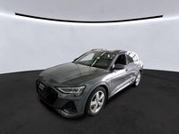 Gebraucht Audi e-tron S-Line 300 kW (408 PS) 2023 Daytonagrau perleffekt SUV