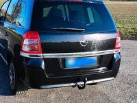 Gebraucht Opel Zafira 150 PS (110 kW) 2011 Schwarz Van / Kleinbus