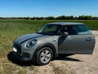 Gebraucht Mini Cooper 136 PS (100 kW) 2019 Grau Kleinwagen