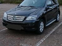 Gebraucht Mercedes ML320 224 PS (164 kW) 2007 Schwarz SUV