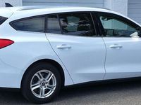 Gebraucht Ford Focus Cool & Connect 120 PS (88 kW) 2020 Weiß Limousine